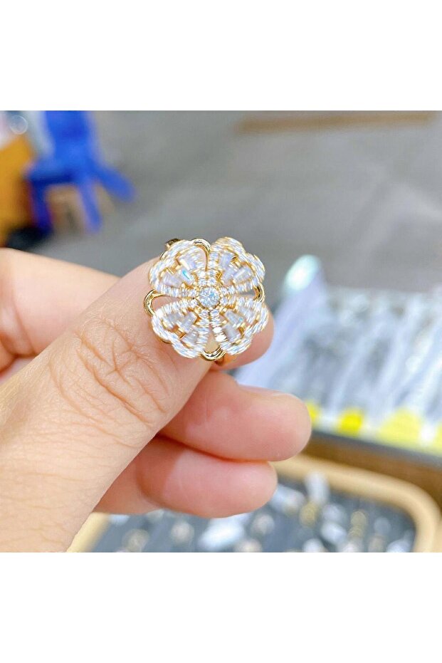 Değerli Yonca Anksiyete Yüzük (Ayarlanabilir)